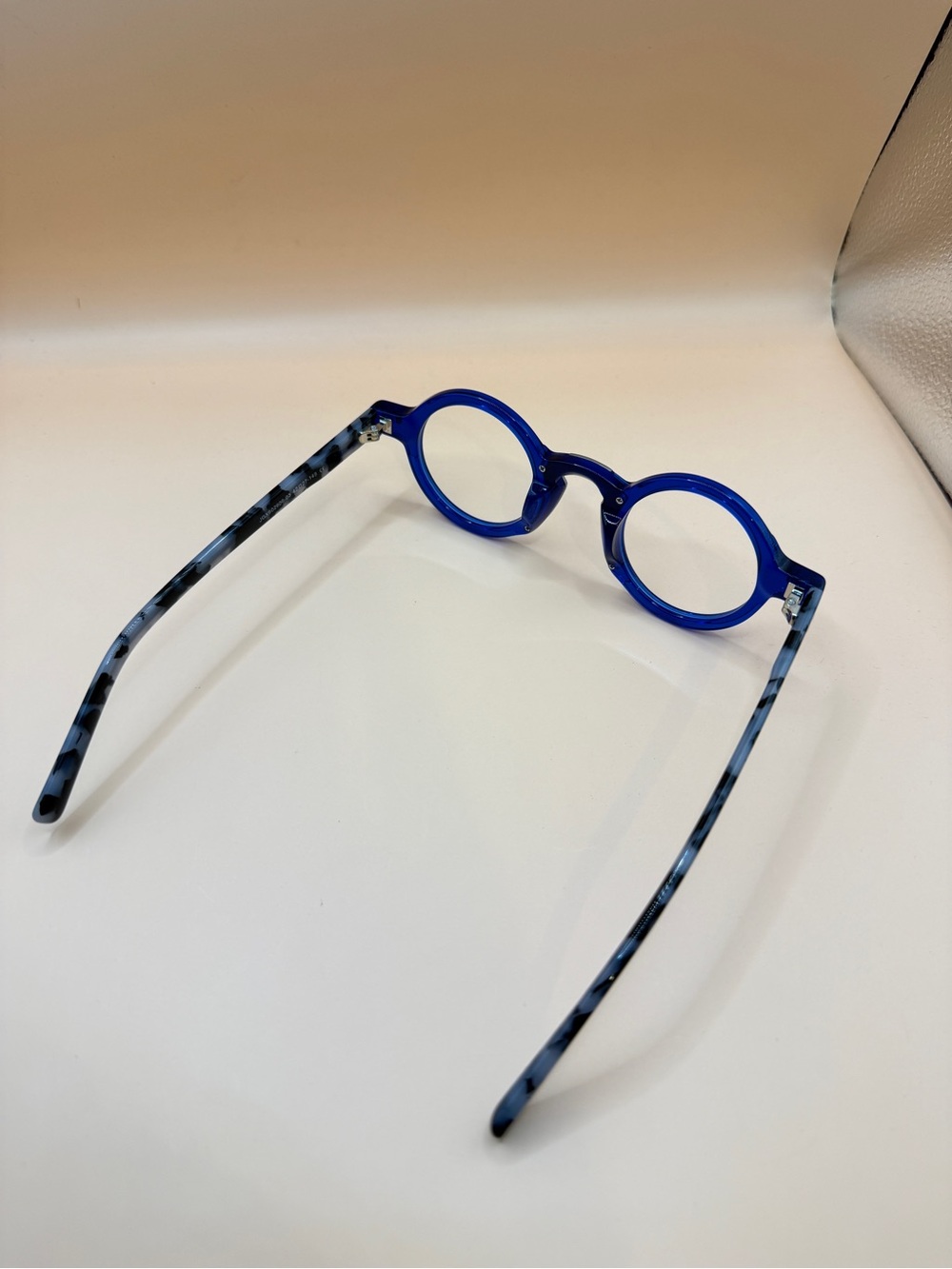 ZEELOOL stylish Round Transparent Blue Glasses Frame, no Prescription - Picture 5 of 6